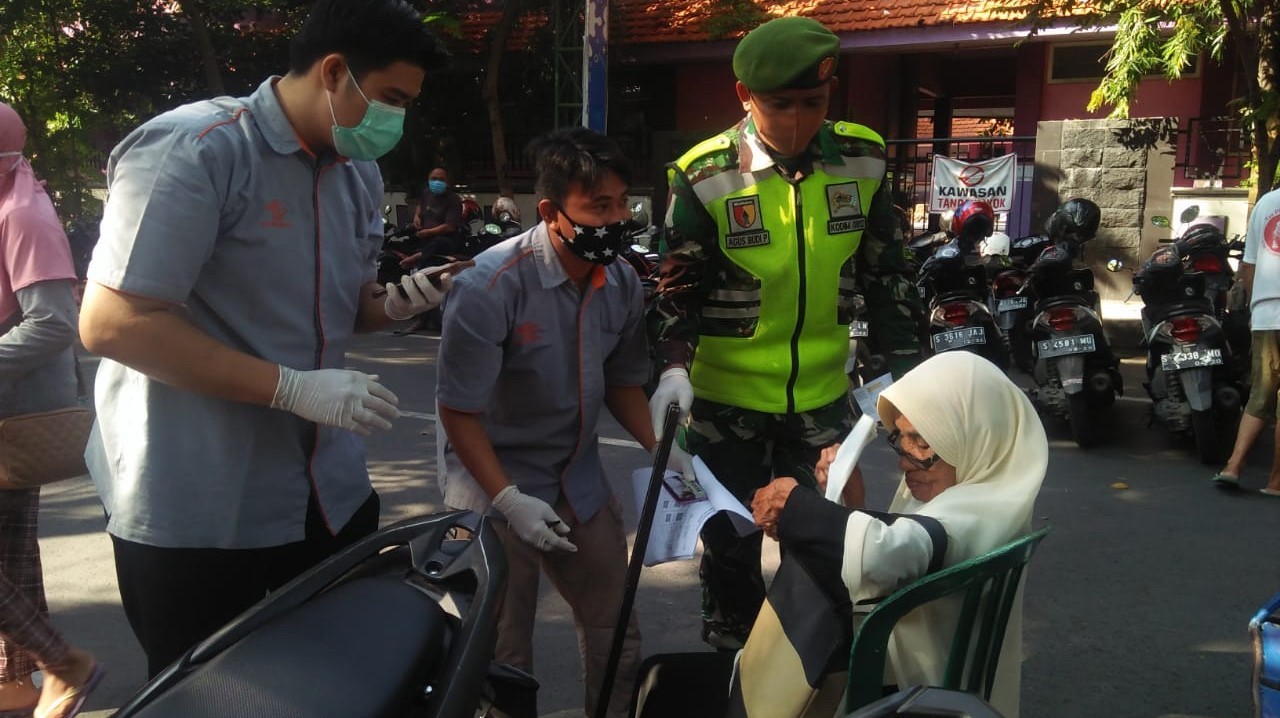 Seribu Keluarga di Lamongan Terima Bantuan Sosial
