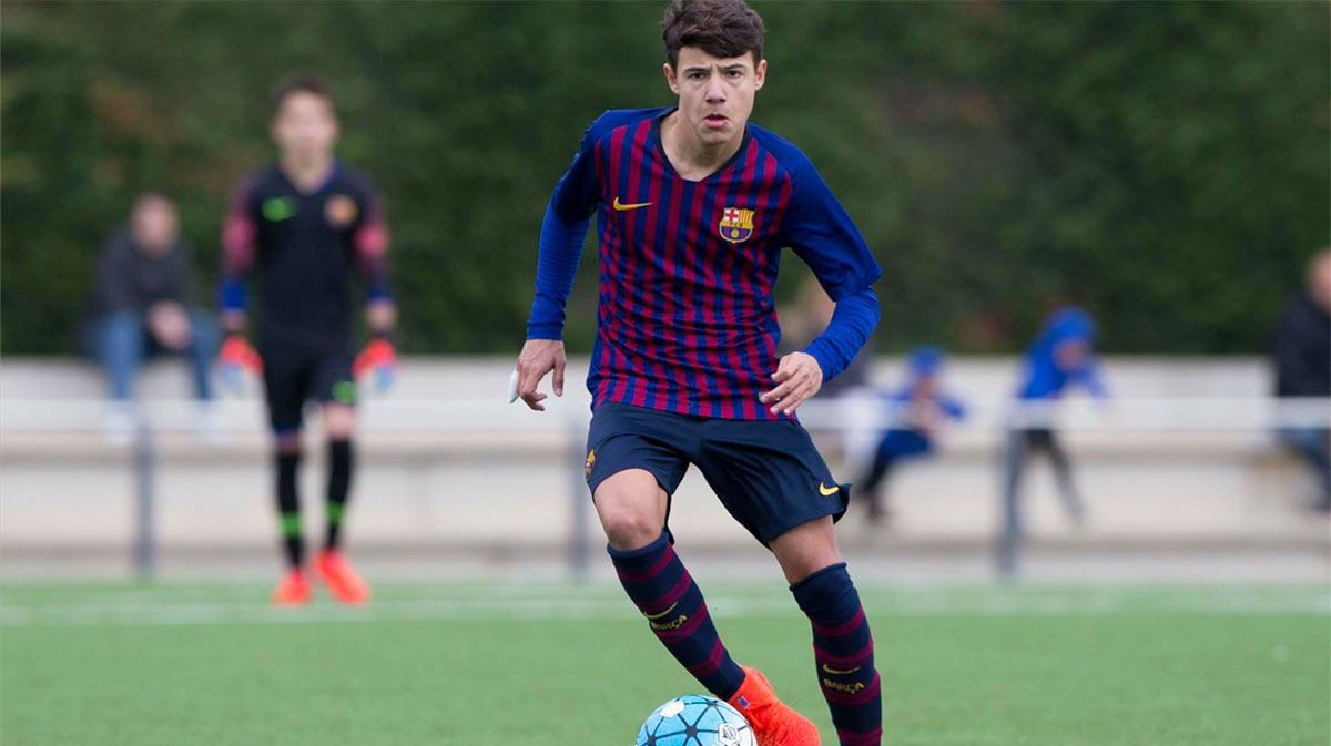 Tolak Barcelona, Pemain Muda Barca Lebih Memilih Setan Merah
