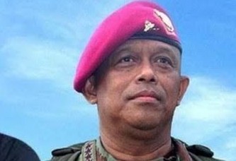 Penghormatan Terakhir, TNI Kibarkan Bendera Setengah Tiang