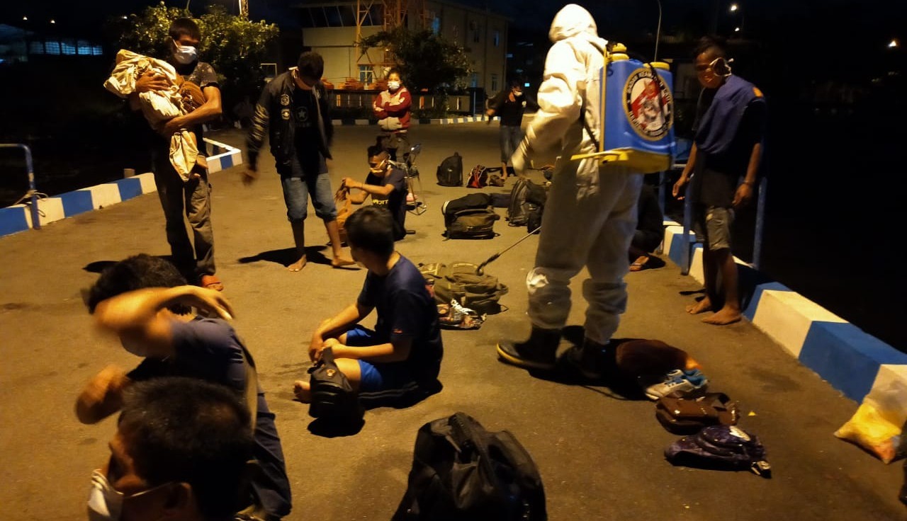 Bakamla Berhasil Amankan 19 Pekerja ilegal di Perairan Tanjung Sauh Batam