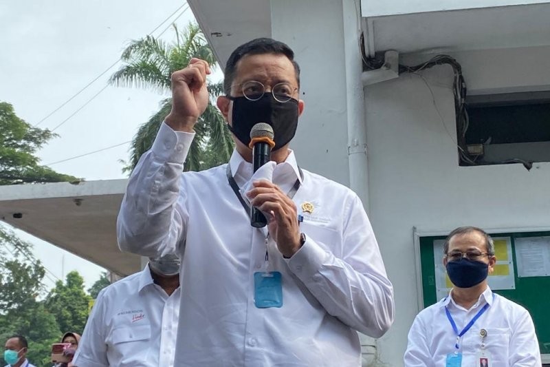 Mensos Akui Data Penerima Bansos Masih Tumpang Tindih dan Belum Sempurna