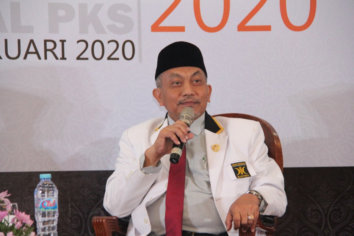 PKS Desak Pemerintah Setop Relaksasi PSBB Di Bandara