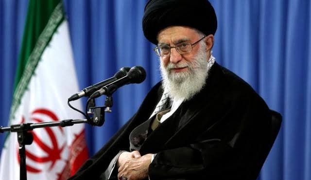 Ayatollah Khamenei : Orang Amerika Akan Diusir Dari Irak dan Suriah