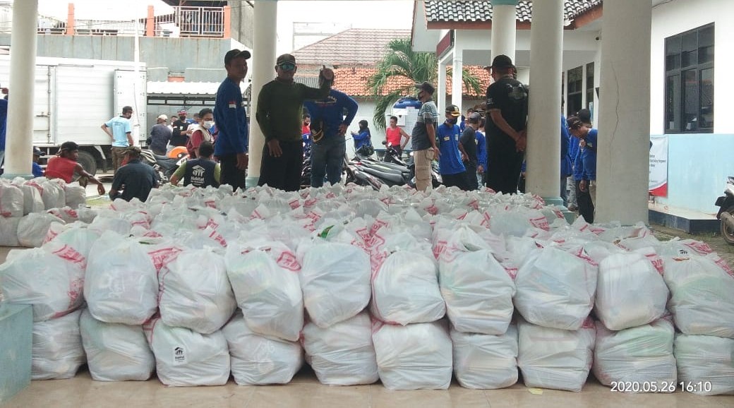 Ribuan Paket Sembako untuk Warga Terdampak Covid-19, Sasar Desa Kedung Pengawas