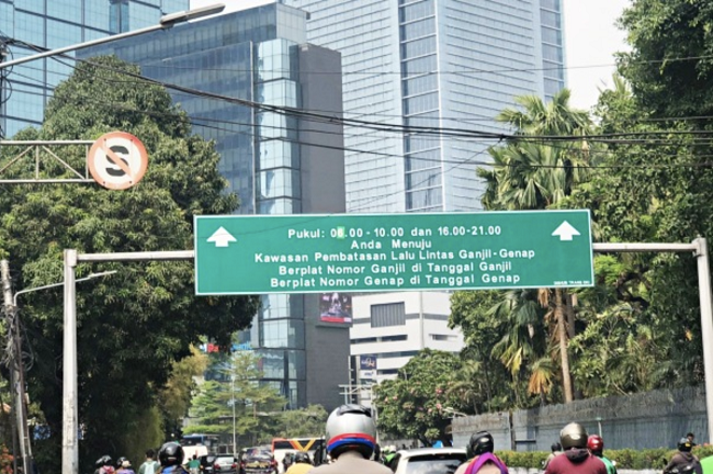 Ganjil Genap Selama COVID-19 Dilakukan dengan Kondisi Tertentu
