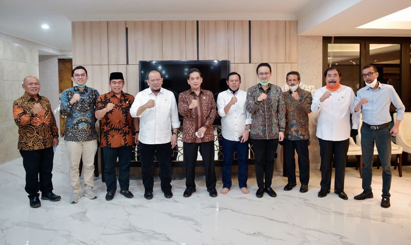 LaNyalla Bertemu Mendag , Minta Evaluasi Barang Impor Yang Distorsi Produksi Dalam Negeri