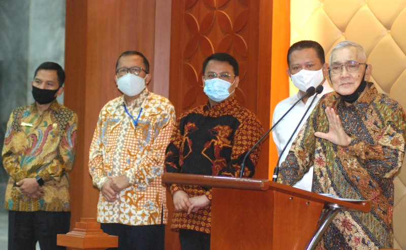 MPR Terima Dukungan Mantan Wakil Presiden Tri Sutrisno