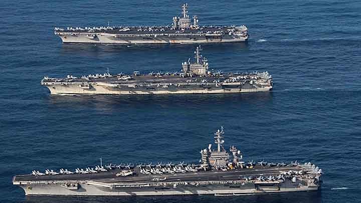 Angkatan Laut Amerika Serikat Terjunkan Dua Kapal Induk ke Laut China Selatan