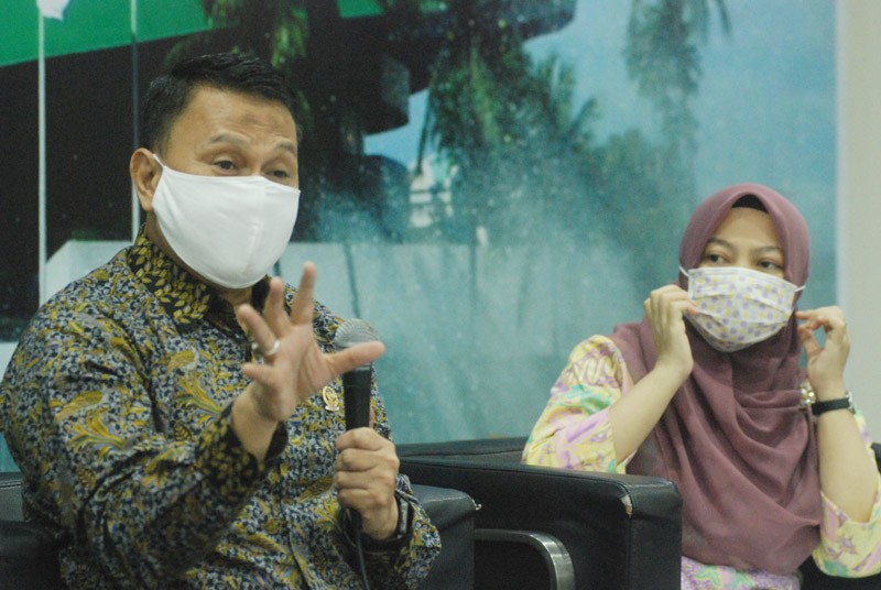 Forum Legislasi  "UU Pilkada dan Kekhawatiran Menguatnya Dinasti Politik "