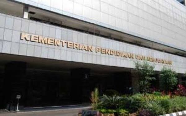Koorpresnas BEM PTMI : Minta Jokowi Evaluasi Kinerja Nadiem