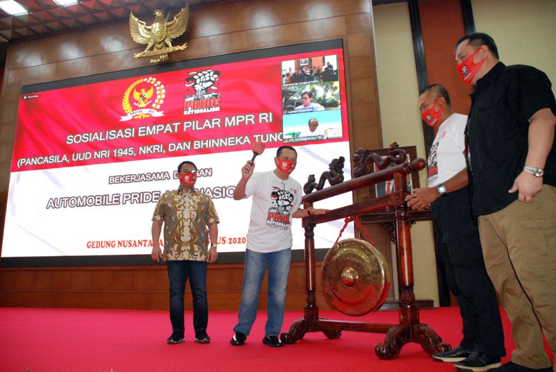 Sosialisasi Empat Pilar MPR Di Ikuti 100 Club Mobil Klasik