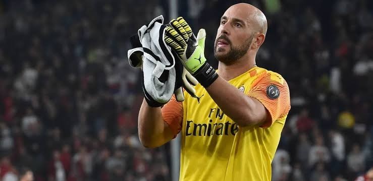 Akhirnya, Pepe Reina Berlabuh ke Lazio