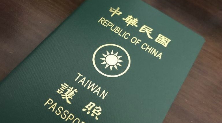 Ingin Lepas Bayang-bayang China, Taiwan Ganti Paspornya