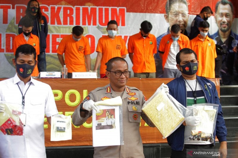 Polisi: Peserta Pesta Asusila Sesama Jenis di Jaksel Ada yang Sudah Menikah