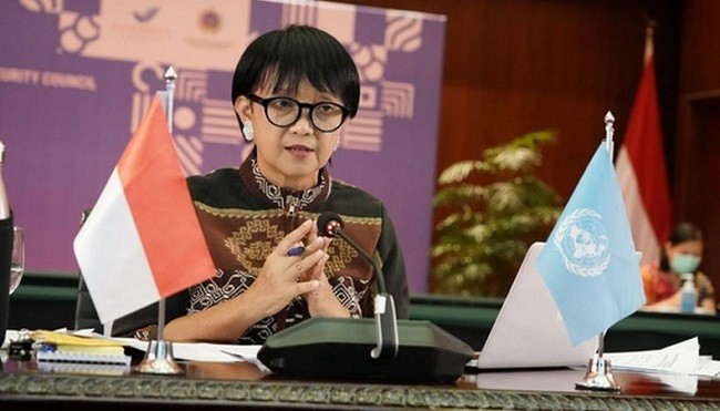 Di Forum ASEAN, Menlu Retno Desak Myanmar Selesaikan Akar Masalah Rohingya