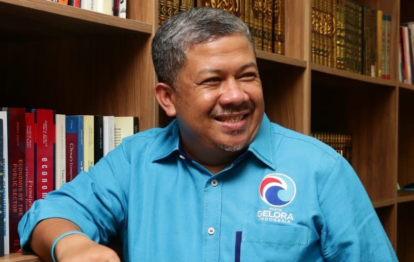 Fahri Hamzah ke Menteri Nadiem :  Ayolah Cerdas Dikit
