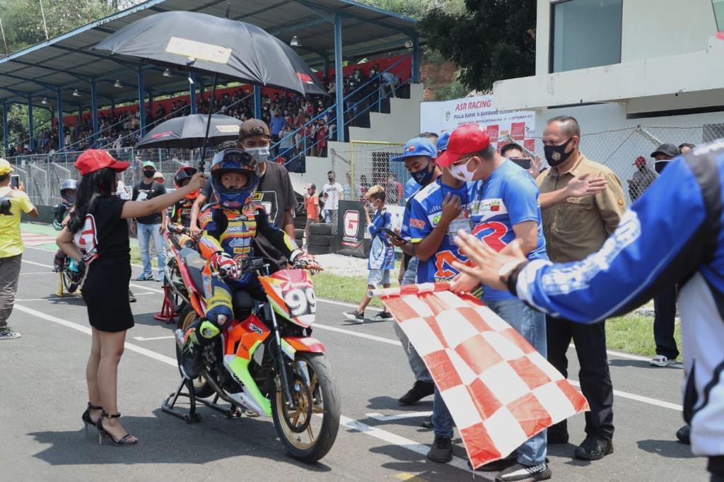 Ketua MPR RI Gelar Balap Motor Racing Championship di Sentul