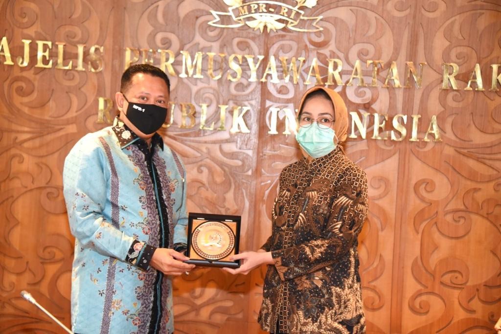 MPR RI dan APEKSI Tandatangani MoU Sosialisasi Empat Pilar MPR RI