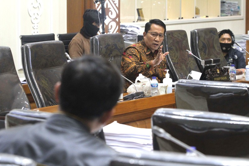 Baleg DPR Raker Dengan Menteri LHK
