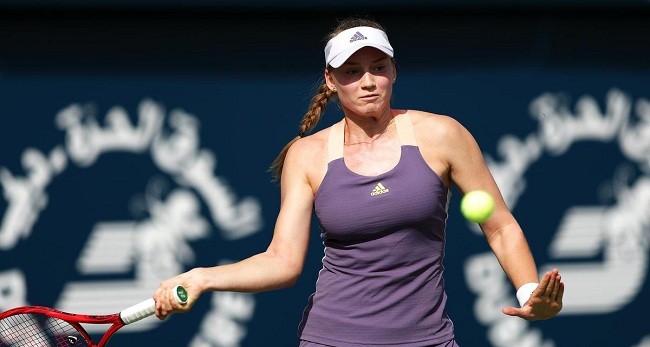 Melaju ke Semi Final Strasbourg Open,  Elena Rybakina Tumbangkan Alize Cornet