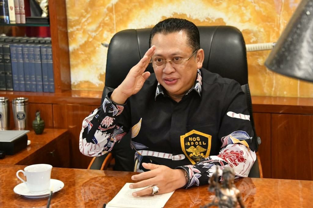 Ketua MPR RI Bersama PARFI Salurkan Bantuan kepada Pekerja Seni