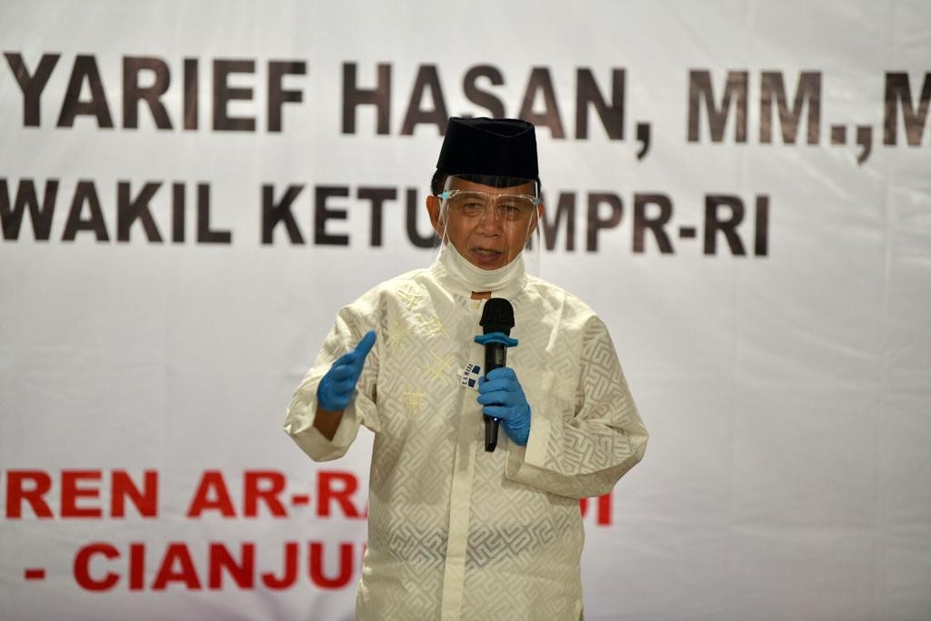 Sosialisasi 4 Pilar, Syarief Hasan: Saya Bangga Santri Sudah Paham 4 Pilar