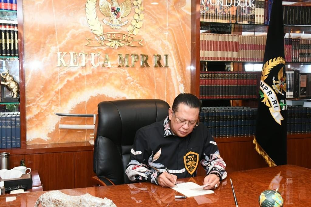 Ada Potensi Tsunami, Bamsoet Minta Pemda di Selatan Jawa Giatkan Mitigasi 