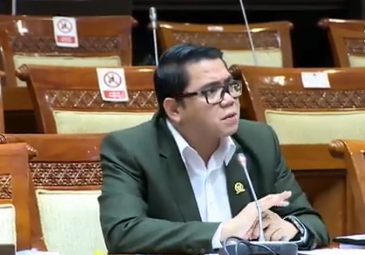 Gegara Sebut Kejagung Dibakar, DPR Minta Kapolri Lebih Hati-hati