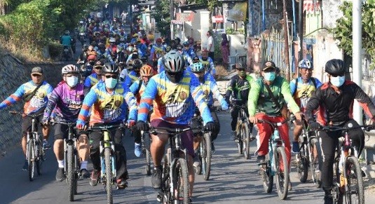 Gowes Bareng LCC, Sambut HUT TNI ke-75