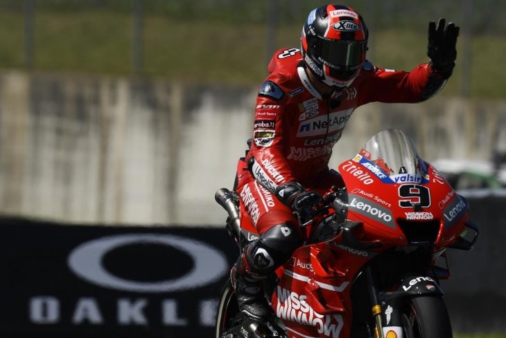 Rossi Jatuh, Daniel Petrucci Juara GP Prancis