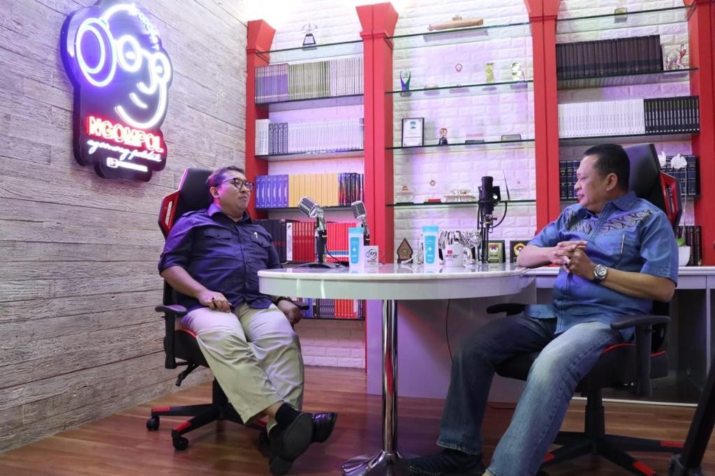 Bamsoet: Sikap Kritis Fadli Zon Membuat Parlemen Lebih Berwarna