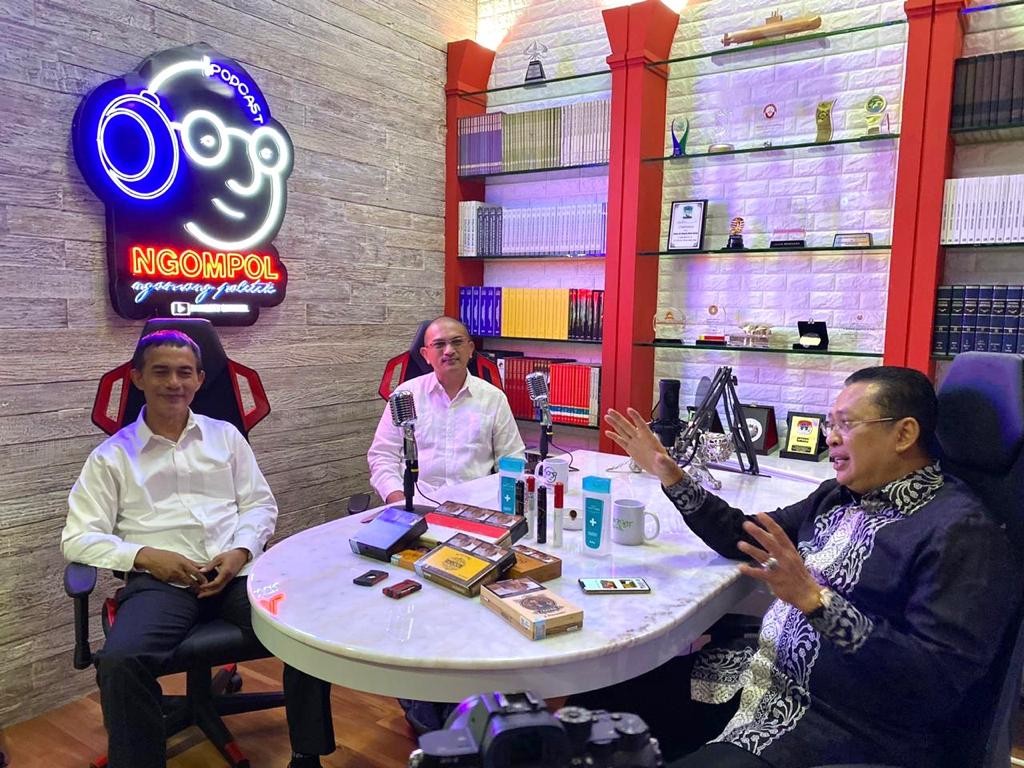 Bamsoet: Cerutu Produksi Indonesia Tak Kalah dengan Produk Luar Negeri