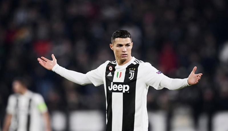 Setelah 19 Hari, Ronaldo Dinyatakan Negatif COVID-19