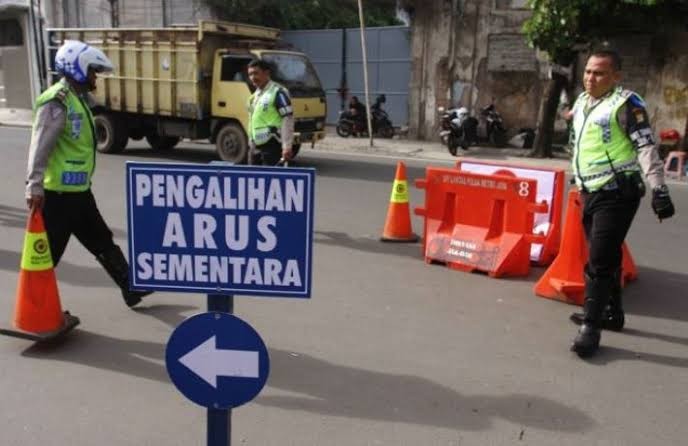 Imbas Demo Buruh, Polisi Siapkan Pengalihan Arus Lalu Lintas di Sekitar Istana