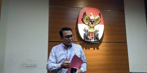 KPK Berjanji akan Tetap Buru Tersangka Harun Masiku