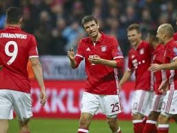 Menang Besar, Bayer Munchen Pimpin Grup A Liga Champion
