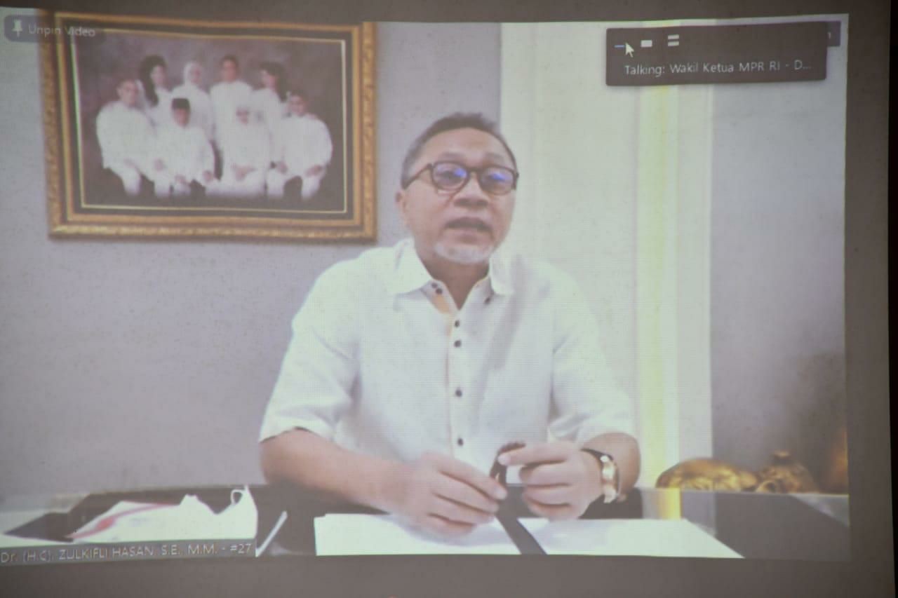 Zulkifli Hasan: Ruang Angkasa Perlu Diatur Dalam Konstitusi