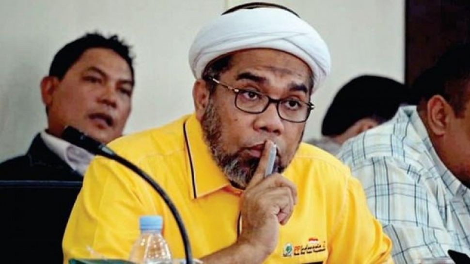 Ternyata Ini Alasan Ali Ngabalin Tak Diangkut KPK