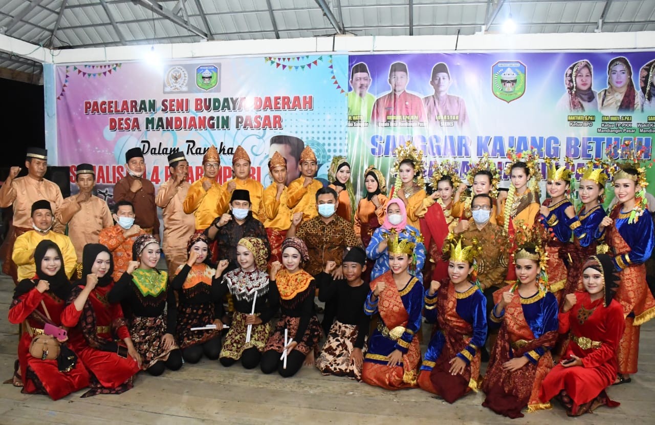 Pagelaran Seni Asli Mandiangin Sisipkan Nilai-Nilai Empat Pilar MPR