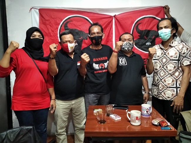 Eksponen Pengurus PDIP DKI Kecam Soal SMP 250 Cipete Berisi 'Mega Ejek Anies'