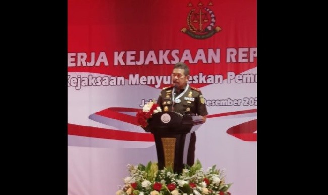 Jaksa Agung Ancam Mutasi Jajarannya yang Belum Tangani Tipikor