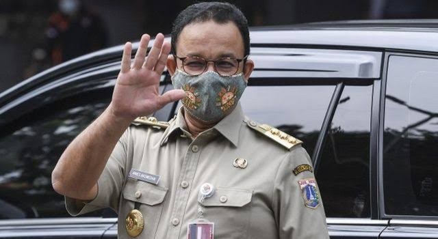 Libur Natal dan Tahun Baru, Anies Batasi Jam Operasional Mall dan Kafe