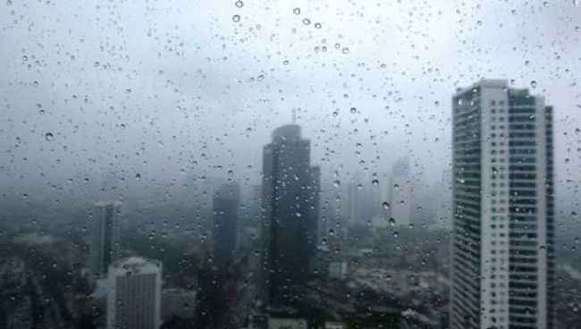 Minggu Siang, Diperkirakan Sebagian Wilayah DKI akan Diguyur Hujan