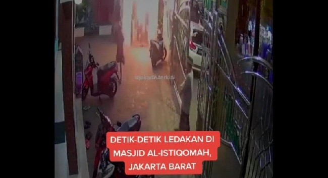 Diduga Lempar Molotov ke Masjid, Seoran Pria Paruh Baya Ditangkap di Cengkareng