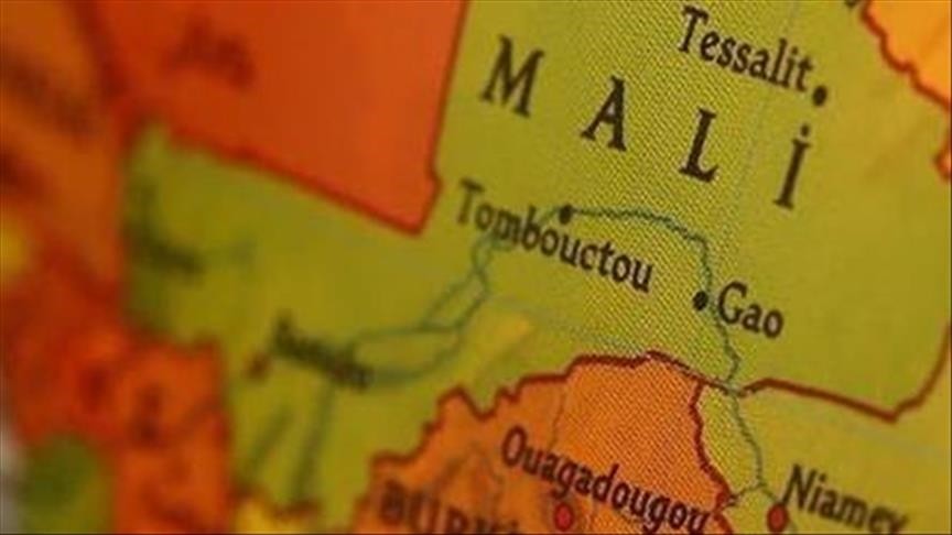 Dihantam Peledak, Dua Tentara Prancis Tewas