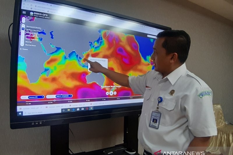 Masyarakat Jakarta Diminta Waspadai Hujan Disertai Petir dan Angin Kencang di Sejumlah Wilayah