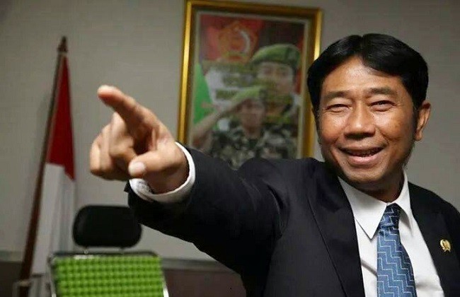 Bu Risma Dengarkan Haji Lulung: Masyarakat Udah Malas Melihat Pencitraan