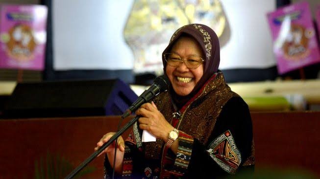 Akademisi Ini Sarankan Risma Fokus Kerja Sebagai Mensos