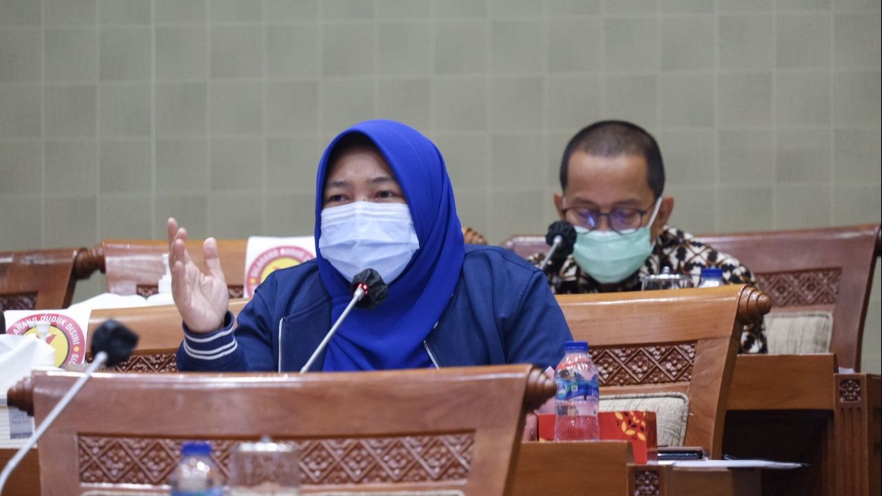 DPR Minta Pemerintah Pastikan Keamanan Vaksin Covid-19 saat Vaksinasi