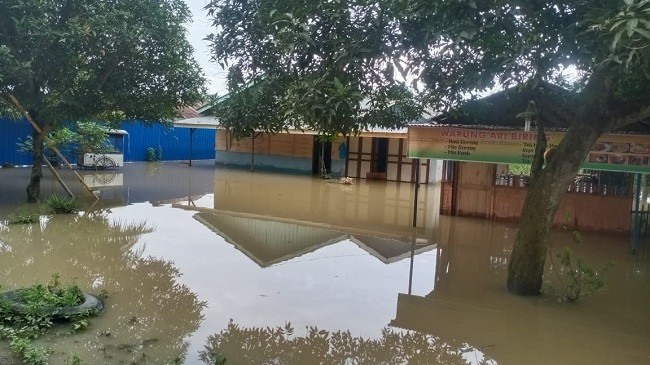 Puluhan Rumah Warga Terendam Banjir, Dampak Pembangunan Gedung PN Sei Rempah